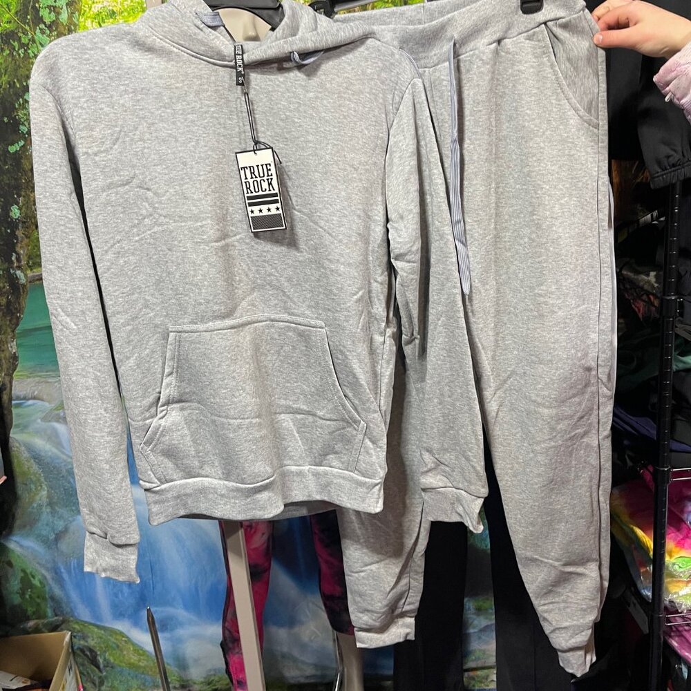 womans jogger set great quality